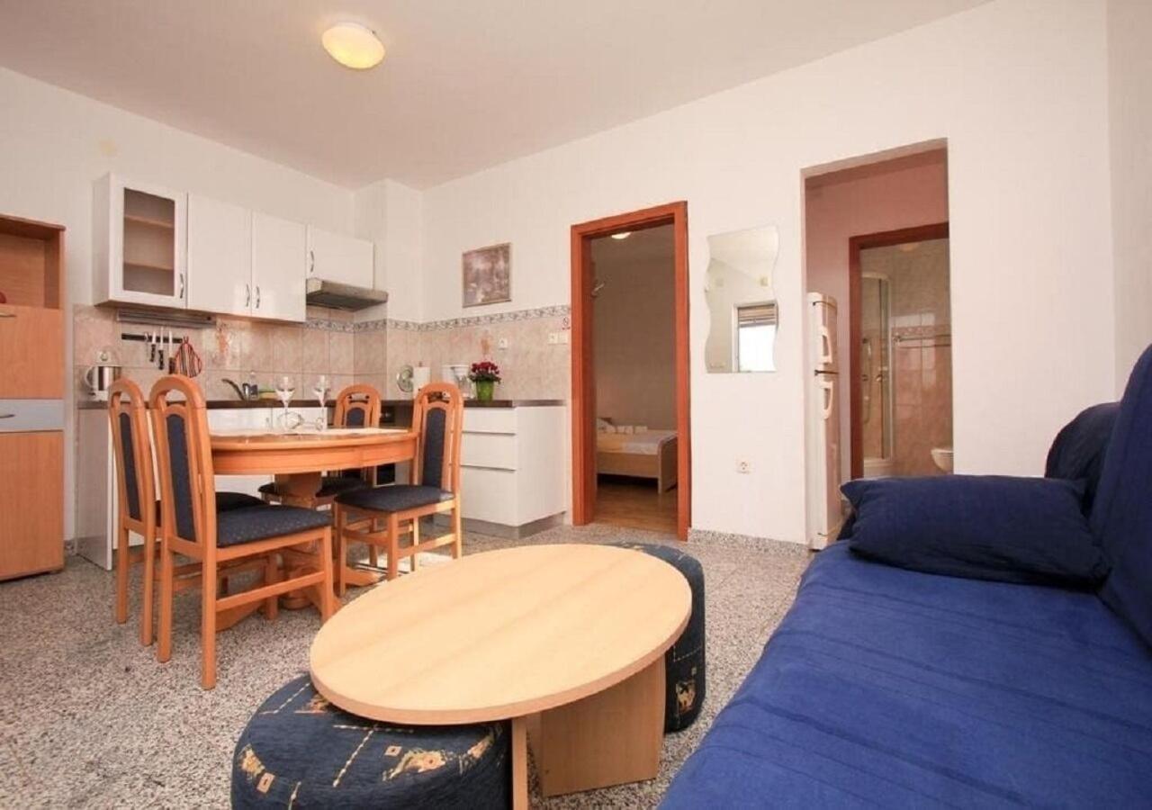 Apartments Ana Sukošan المظهر الخارجي الصورة
